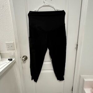 Med Couture Black Maternity Capris